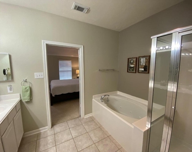 26 Baccara Place - Photo Thumbnail 11