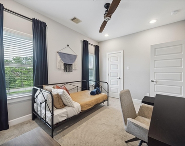 1412 Cleburne Street - Photo Thumbnail 25