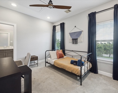 1412 Cleburne Street - Photo Thumbnail 26