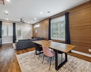 1412 Cleburne Street - Photo Thumbnail 7