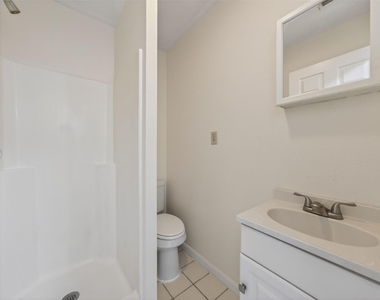 418 Texas Street - Photo Thumbnail 26