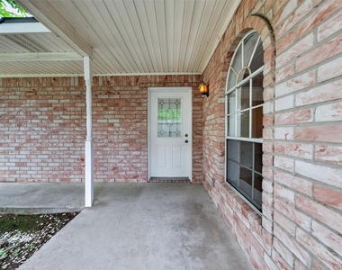 418 Texas Street - Photo Thumbnail 7