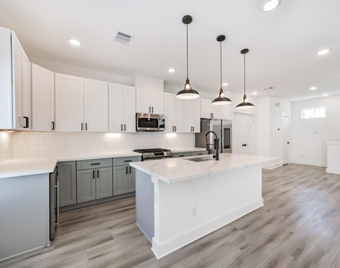 8321 Springwood Canyon Lane - Photo Thumbnail 19