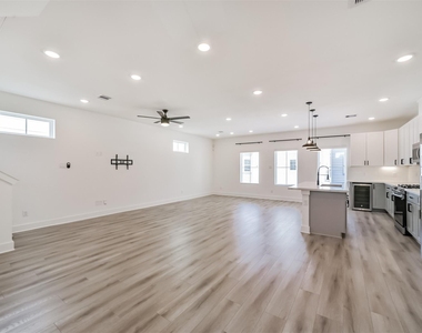 8321 Springwood Canyon Lane - Photo Thumbnail 13