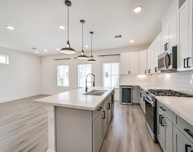 8321 Springwood Canyon Lane - Photo Thumbnail 20