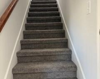 13714 Lacy Cove Court - Photo Thumbnail 7