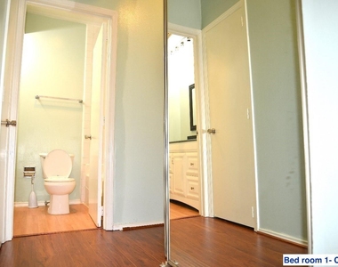 2207 S Braeswood Boulevard - Photo Thumbnail 8