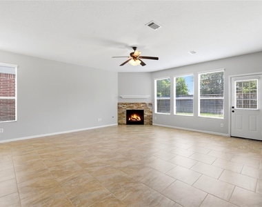 1107 Northgate Springs Drive - Photo Thumbnail 3