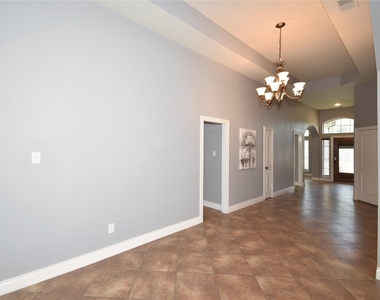 13611 Summer Cloud Lane - Photo Thumbnail 14