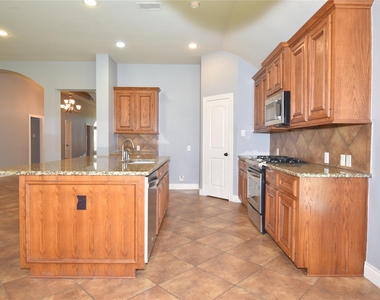 13611 Summer Cloud Lane - Photo Thumbnail 13