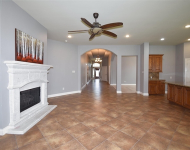 13611 Summer Cloud Lane - Photo Thumbnail 8