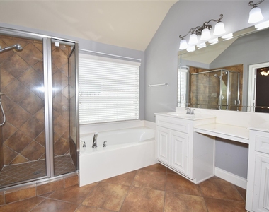 13611 Summer Cloud Lane - Photo Thumbnail 24