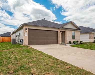 1018 Fringed Bluestar Drive - Photo Thumbnail 2