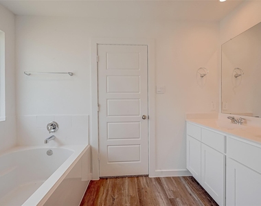 1018 Fringed Bluestar Drive - Photo Thumbnail 40
