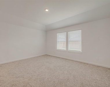 1018 Fringed Bluestar Drive - Photo Thumbnail 33