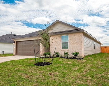 1018 Fringed Bluestar Drive - Photo Thumbnail 3