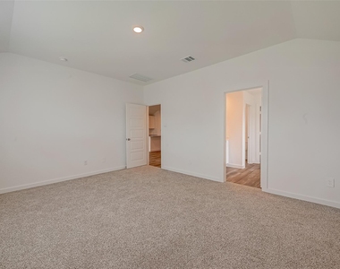 1018 Fringed Bluestar Drive - Photo Thumbnail 35