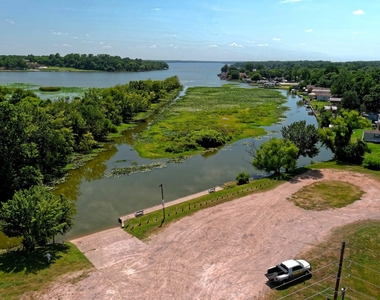 11550 Persimmon Street - Photo Thumbnail 43