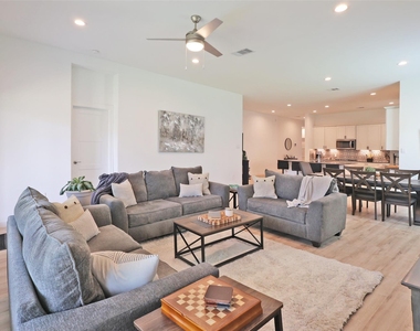 10208 Prairie Creek Lane - Photo Thumbnail 2