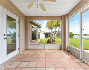 1622 Laramie Circle - Photo Thumbnail 25