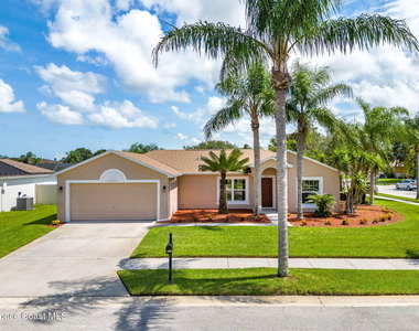 1622 Laramie Circle - Photo Thumbnail 5
