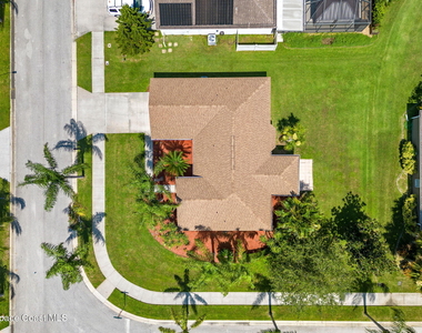 1622 Laramie Circle - Photo Thumbnail 35