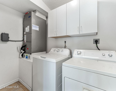 1622 Laramie Circle - Photo Thumbnail 23