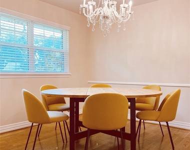 5118 Lymbar Drive - Photo Thumbnail 8