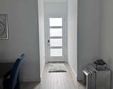 3198 Wessel Avenue Se - Photo Thumbnail 1