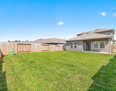 5442 Pinetree Crescent Lane - Photo Thumbnail 22