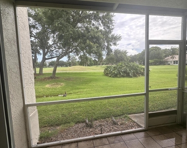 1600 Woodland Drive - Photo Thumbnail 11