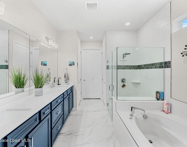 8920 Shoreline Avenue - Photo Thumbnail 29