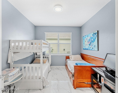 8920 Shoreline Avenue - Photo Thumbnail 10