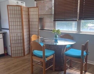424 Johnson Avenue - Photo Thumbnail 10