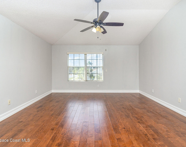 2893 Glasbern Circle - Photo Thumbnail 15