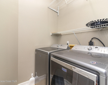 2893 Glasbern Circle - Photo Thumbnail 23