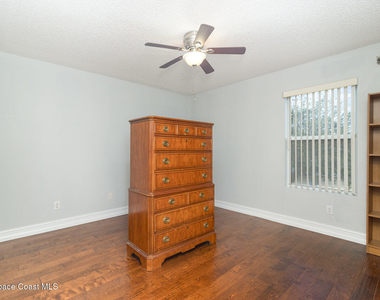 2893 Glasbern Circle - Photo Thumbnail 28