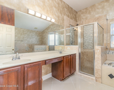 2893 Glasbern Circle - Photo Thumbnail 20