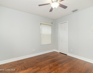 2893 Glasbern Circle - Photo Thumbnail 27