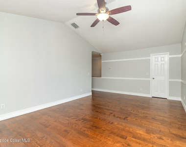 2893 Glasbern Circle - Photo Thumbnail 25