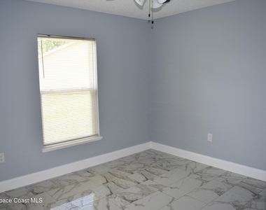 1019 Early Drive Nw - Photo Thumbnail 13