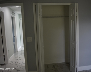 1019 Early Drive Nw - Photo Thumbnail 20