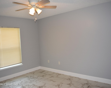 1019 Early Drive Nw - Photo Thumbnail 17