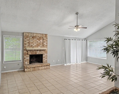 7410 Songwind Lane - Photo Thumbnail 2