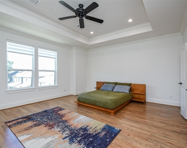 918 W 25th Street - Photo Thumbnail 23
