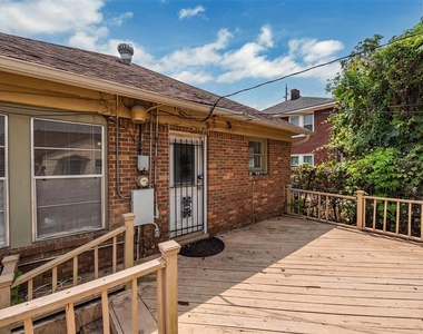 2611 Rosewood Street - Photo Thumbnail 19