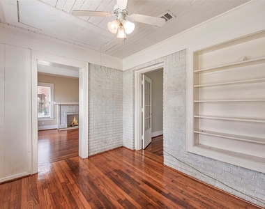 2611 Rosewood Street - Photo Thumbnail 8