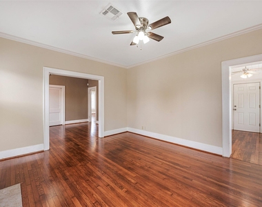 2611 Rosewood Street - Photo Thumbnail 1