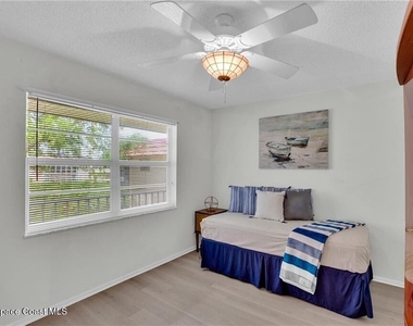 17 Vista Palm Lane - Photo Thumbnail 9