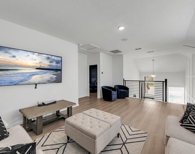 5119 Murillo Drive - Photo Thumbnail 18